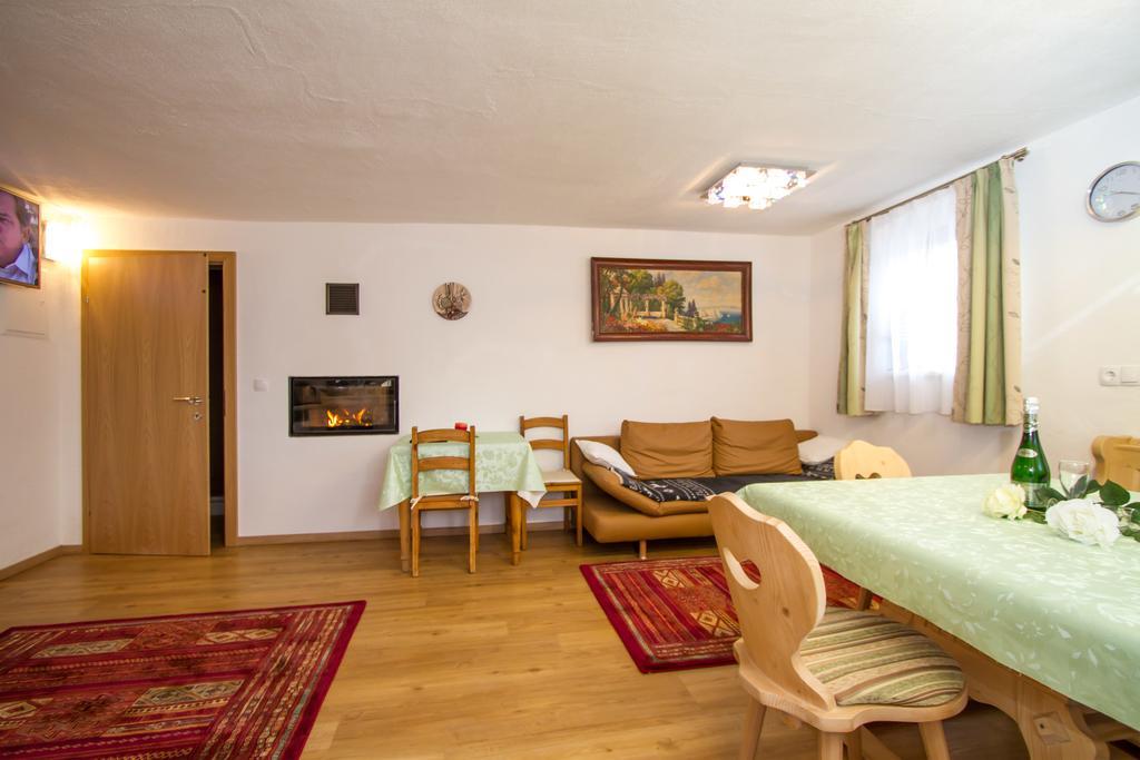 Gertis Ferienwohnung Hochfilzen Pokoj fotografie